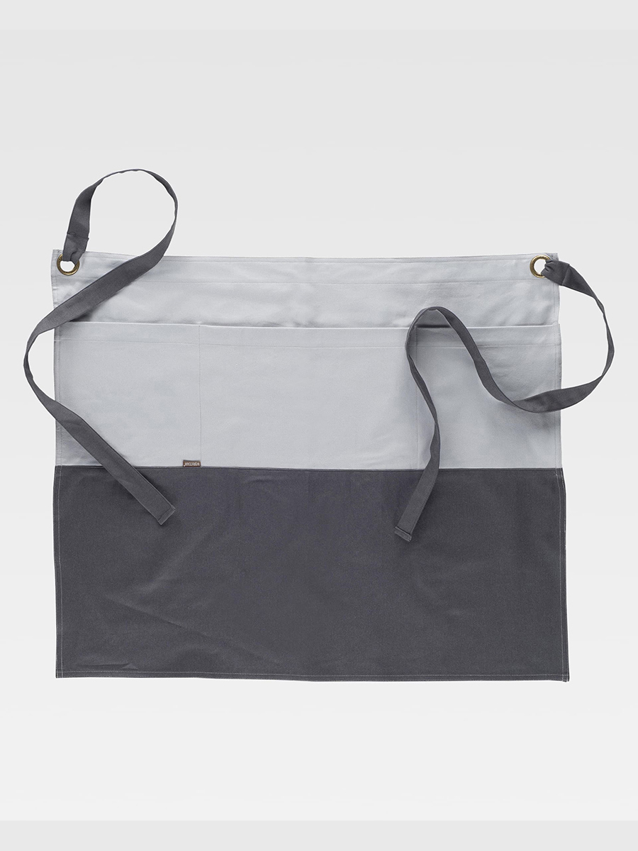 grigio chiaro / grigio